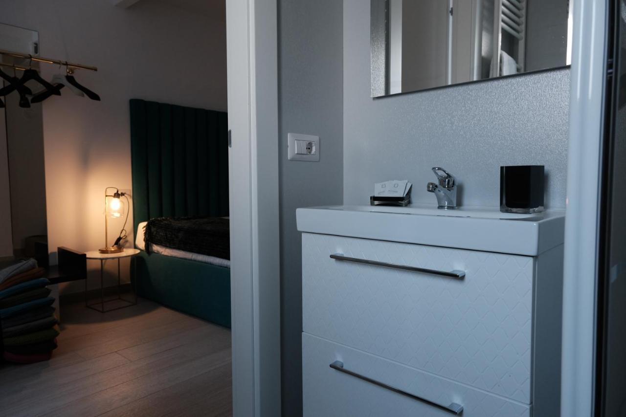 Altamarea Rooms Полиньяно-а-Маре Экстерьер фото