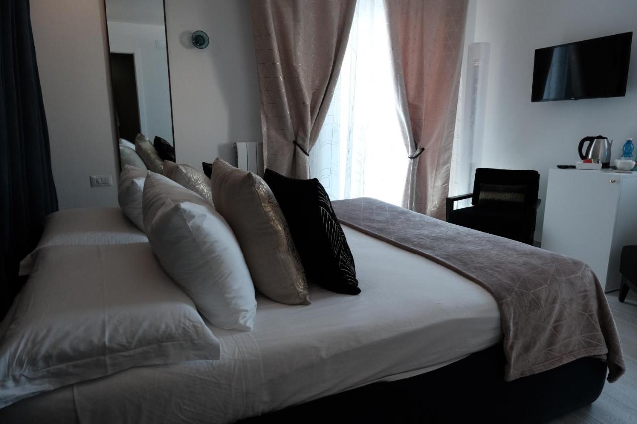 Altamarea Rooms Полиньяно-а-Маре Экстерьер фото